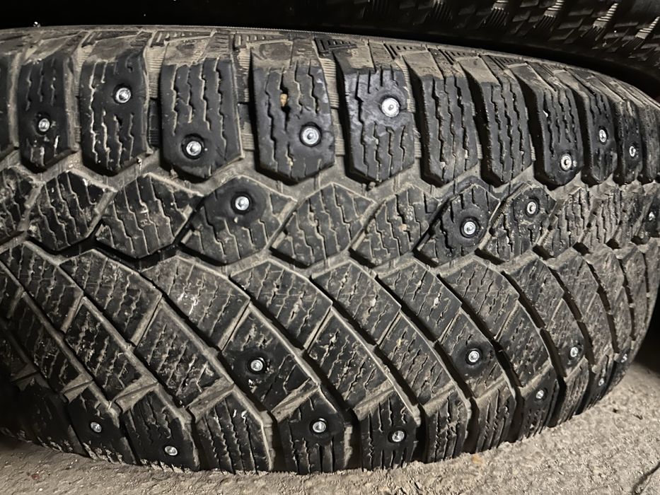 Шины 225/65R17 (4шт) Continental