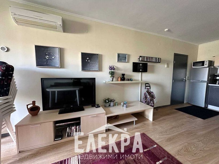 Продава се Тристаен апартамент в Бяла - 107 кв.м за 841 €/кв.м - Снимка #4