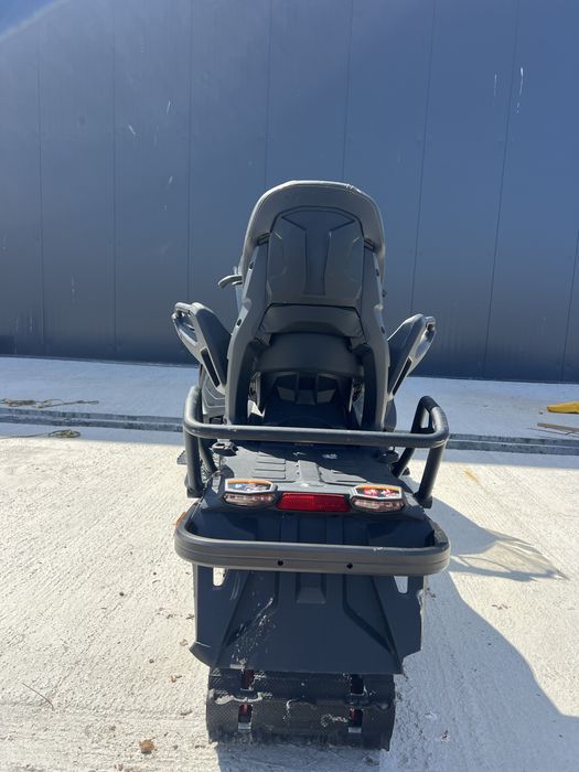 Snowmobil Lynx Xtrim 600 Ace
