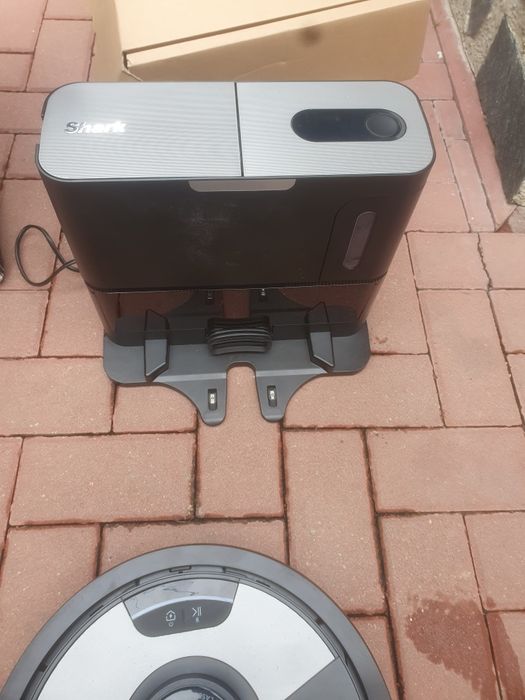 Robot  de aspirare cu mop  shark power detect