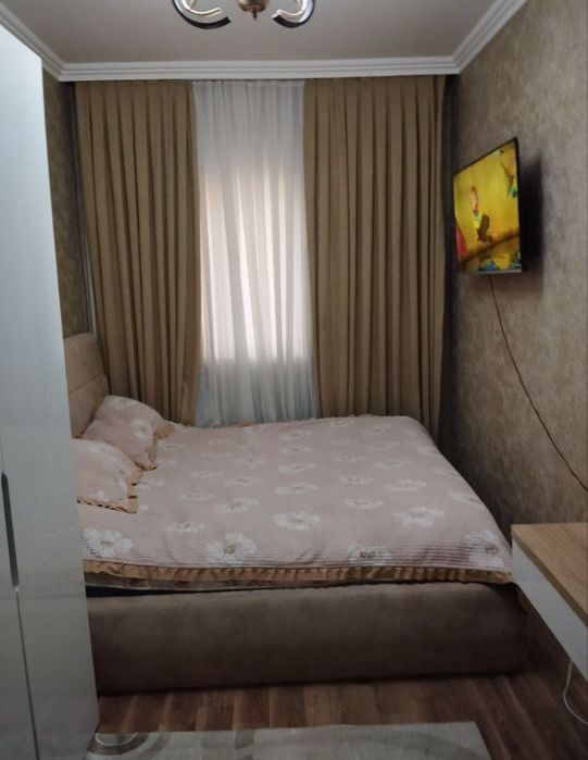 Продажа 3 хона 4 етаж 9етажл 
Қора қамиш 2/5
Бакон 1*7 кв 70