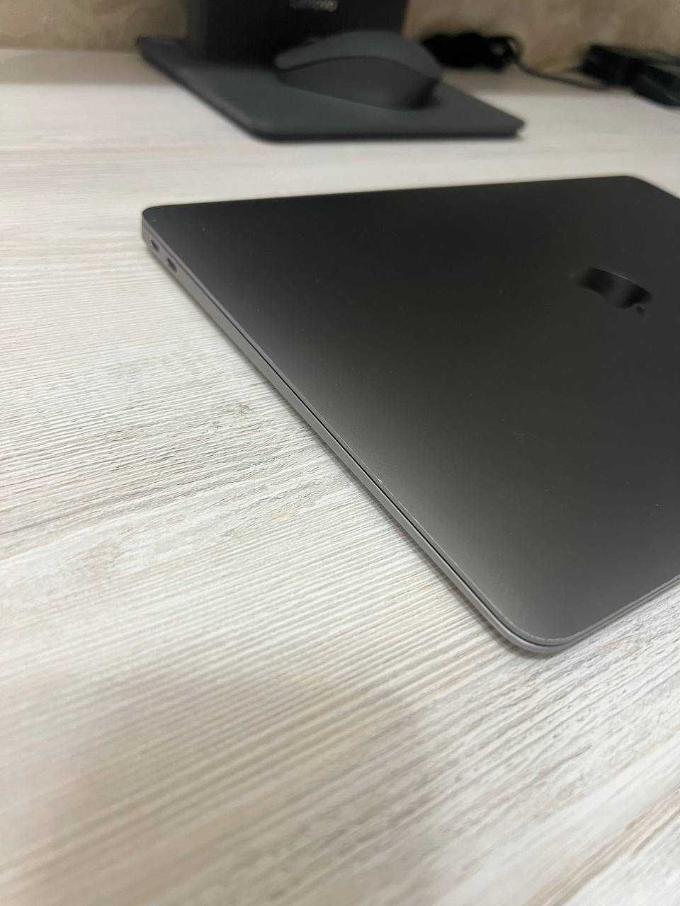 MacBook Air 2020 i5