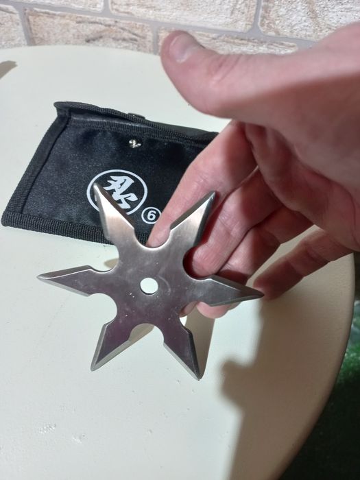 Японски шурикен.