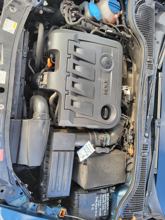 VÂND/SCHIMB SKODA Octavia II ,motor 2.0 tdi ,6 trepte,am 2012
An fabri