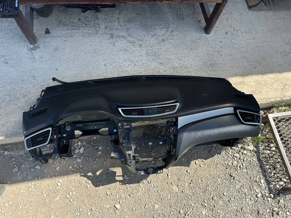 Табло със десен airbag за Нисан Кашкай j11 след 2017г.!