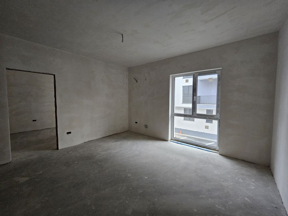 Vand apartament cu 2 camere langa Baile Felix