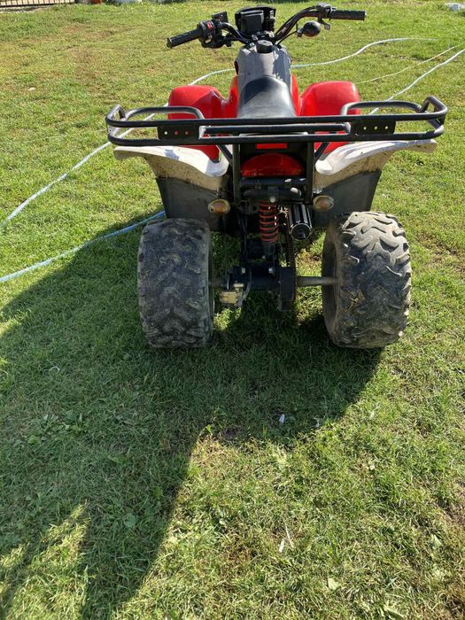 Vand sau schimb Atv-uri de 80 si 125cc