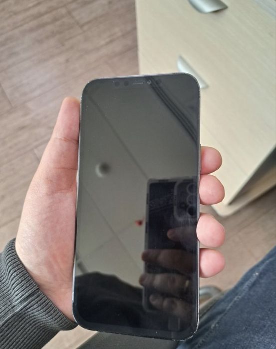 Продам Айфон 12 Про Макс 256 гб