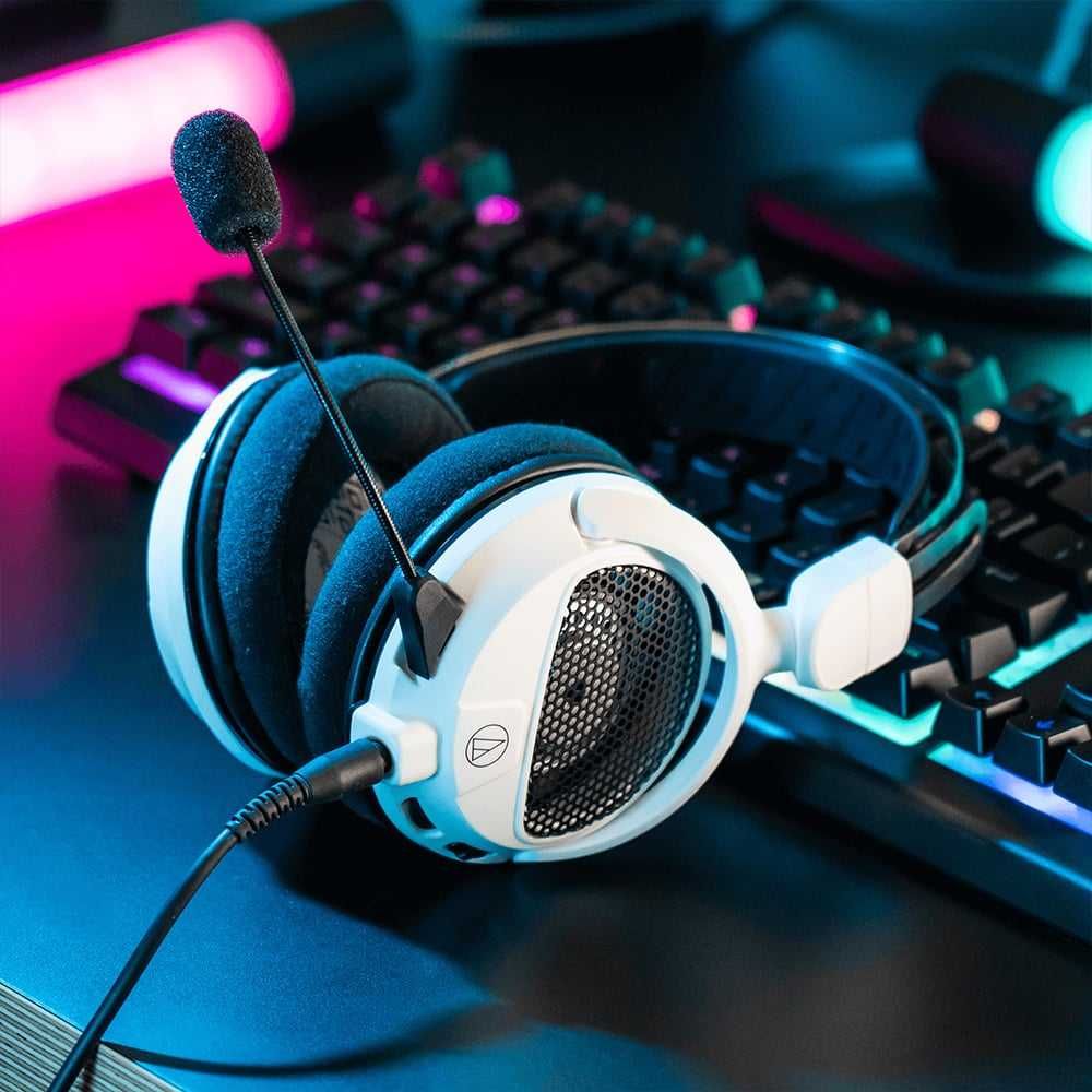 продам новый игровая наушник Audio-technica ATH-GDL3/Невероятно легкая