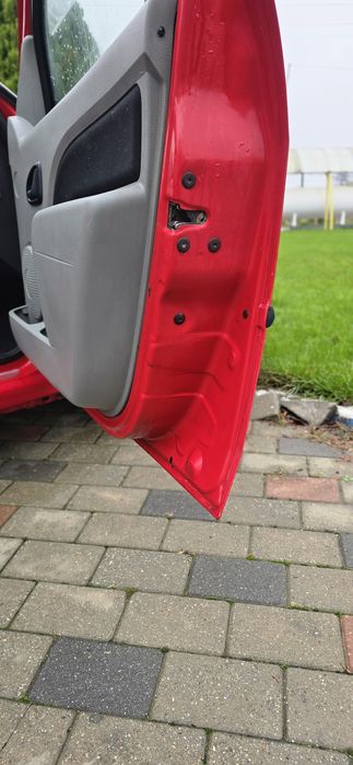 Dacia logan 1.4mpi+gpl/kissfm/2008