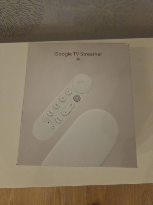 Google TV streamer 4k with voice remote