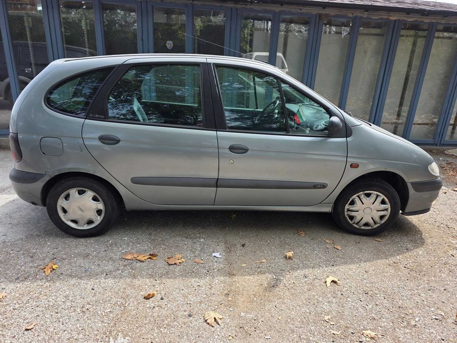 Renault Megane Scenic