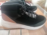 Маратонки Skechers 38 номер - незначителни забележки