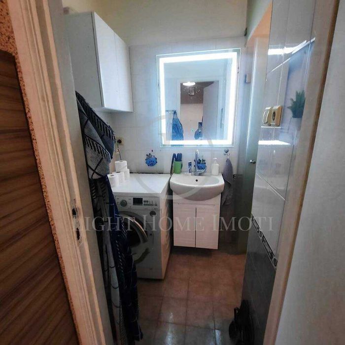 Продава се Тристаен апартамент в Пловдив, Кючук Париж - 64 кв.м за 1829 €/кв.м - Снимка #7