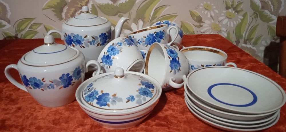Сервиз чайный на 6 персон