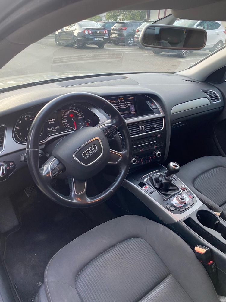Vand Audi A4,  benzina, distributie lant