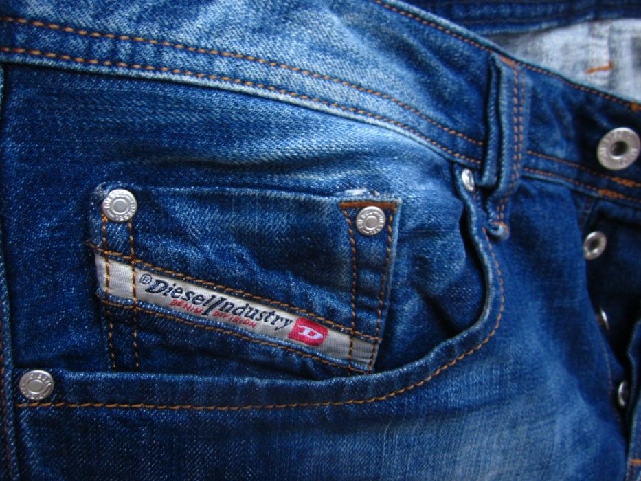 Blugi (jeans) DIESEL Larkee Pantalon