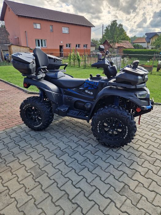 Vand atv aproape nou