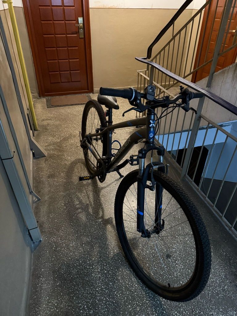 Vând Bicicleta ROCKRIDER ST 100 negru/gri