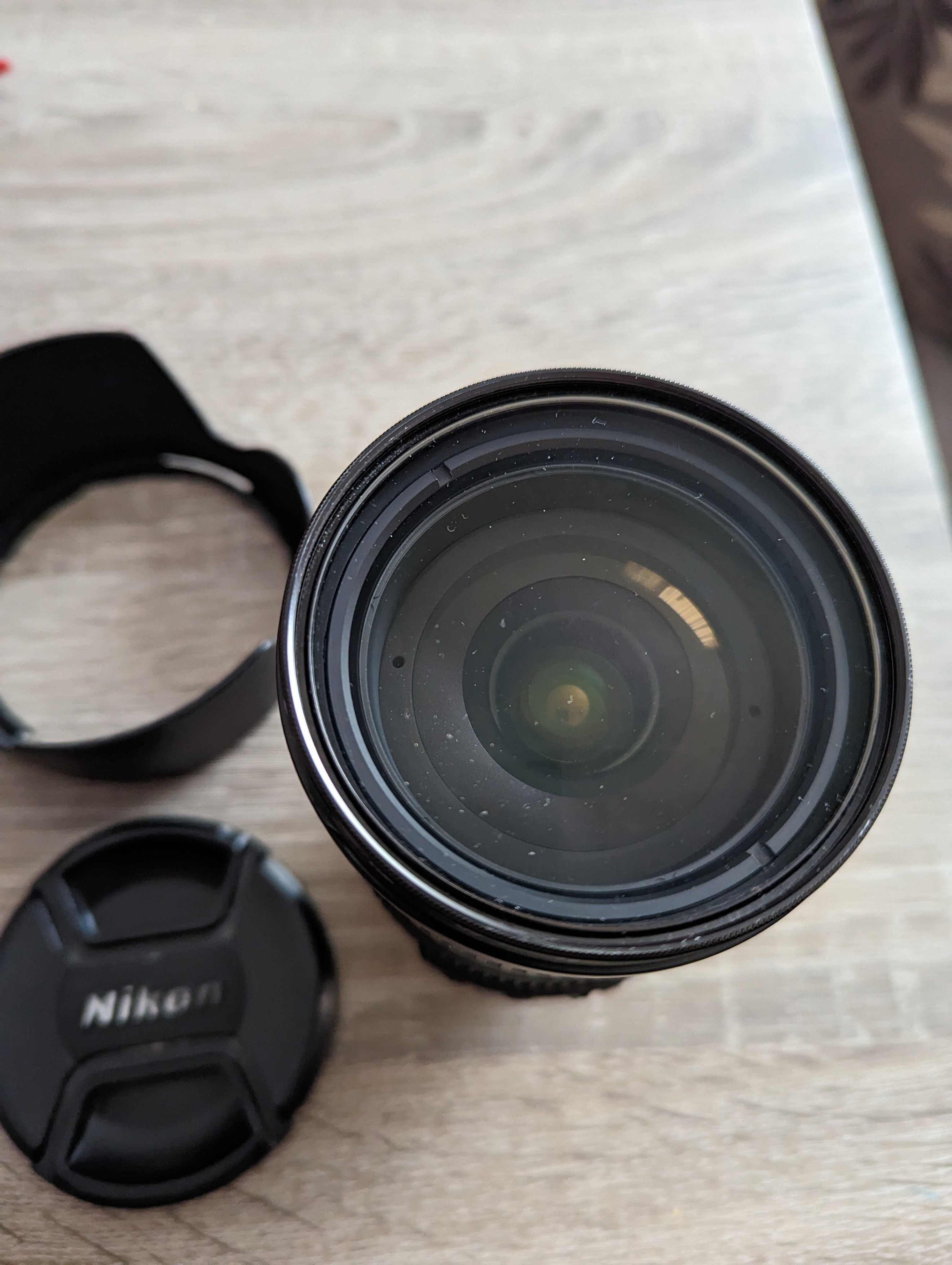 Nikon D90, Nikkor 18-200
