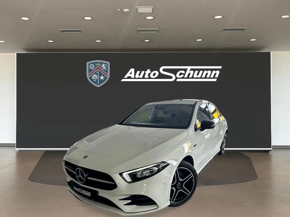 Mercedes-Benz A A 250 e AMG Line+Night+Navi MBUX+Confort+Park
