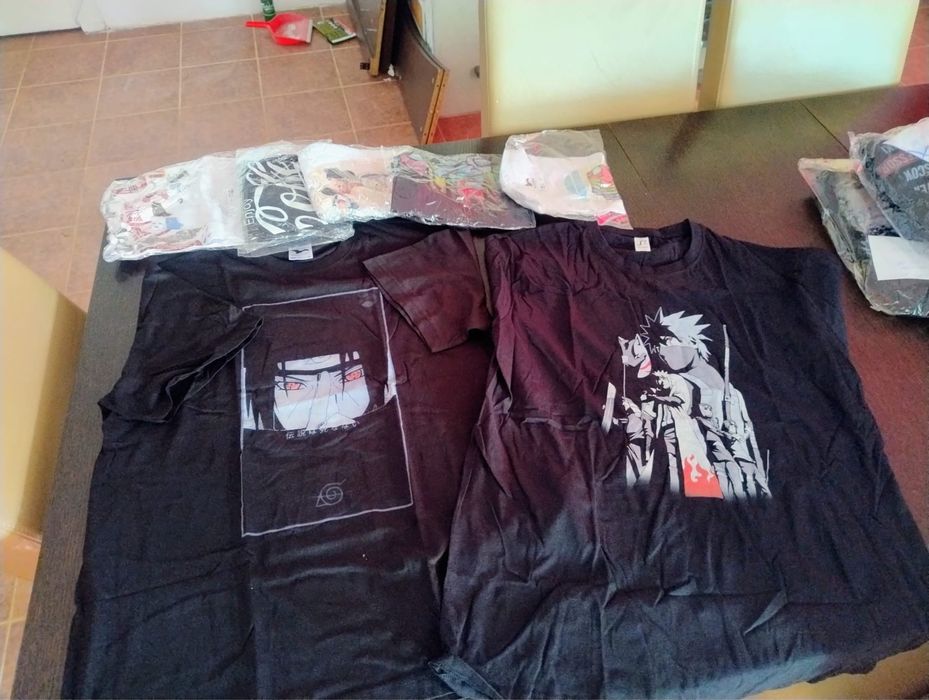 Tricouri si hanorace de sezon preturi  negiciabile! Priduseke sunt noi