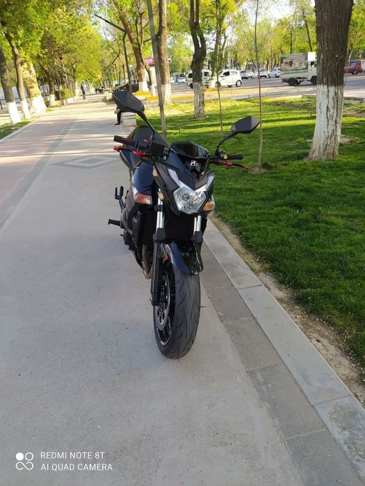 Suzuki 600 Street
