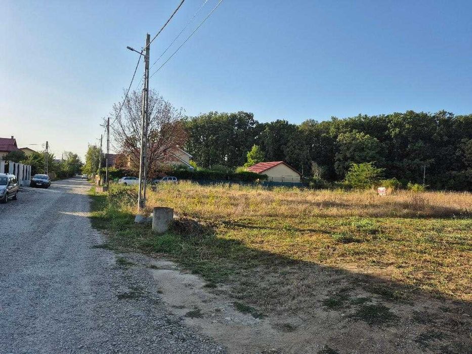 Romatsa, Petresti, Corbeanca, padure, toate utilitatiil, Liliacului 24