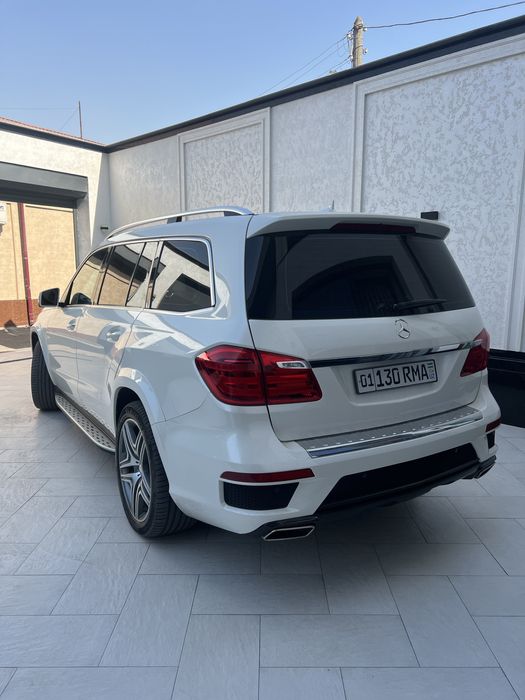 Mercedes Benz GL 400