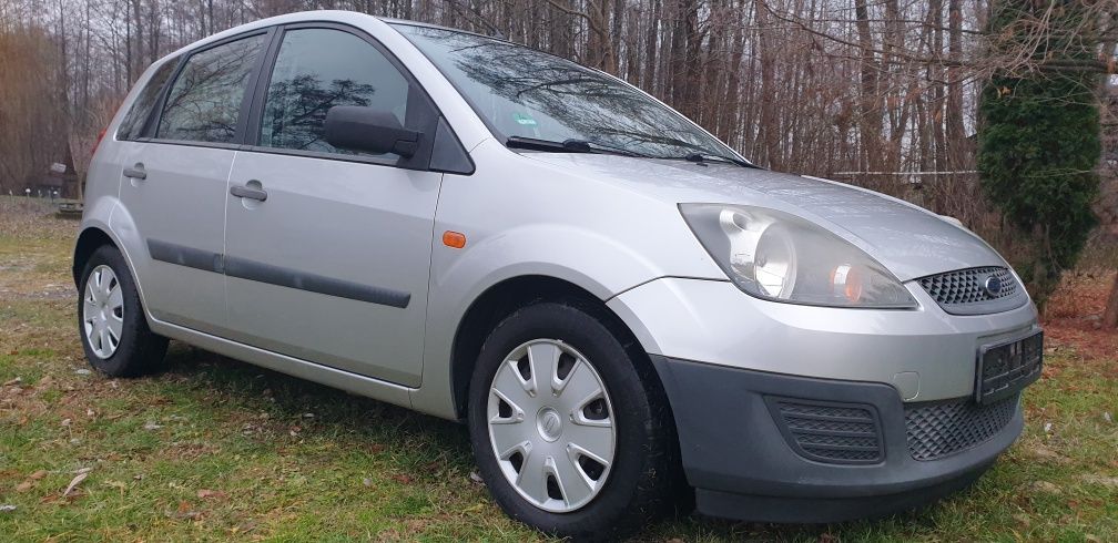 Ford Fiesta 1.3i, an 2006, Euro 4