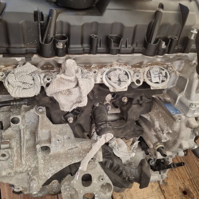 Motor BMW 2.0i cod b48b20a f20 f30 f36 x2 f39 x1 f48 f33 f36 f23 f22