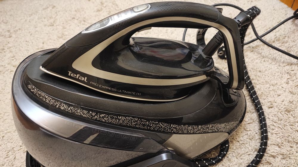 Statie de calcat Tefal Pro Express Ultimate +