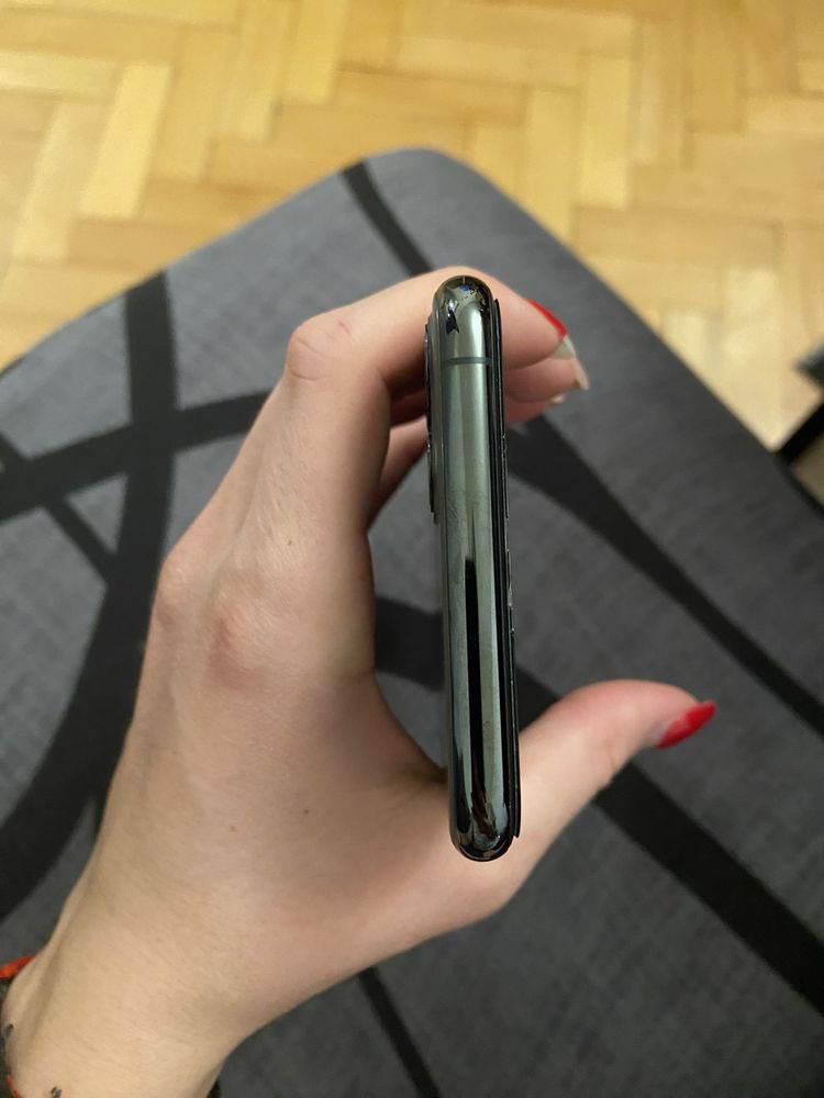 Iphone 11 pro max 64 GB