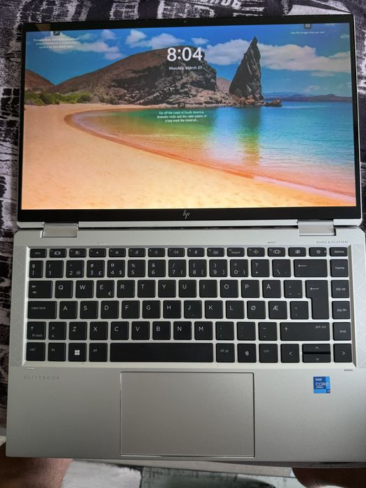 Лаптоп HP EliteBook x360 1040 G8 – i7 vPro / 32GB RAM / 240GB SSD