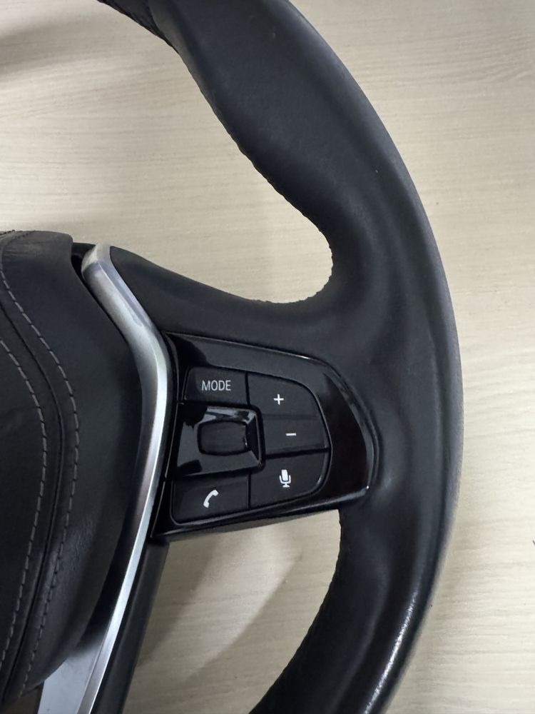 Volan BMW G30 toate opriunile, fara padele