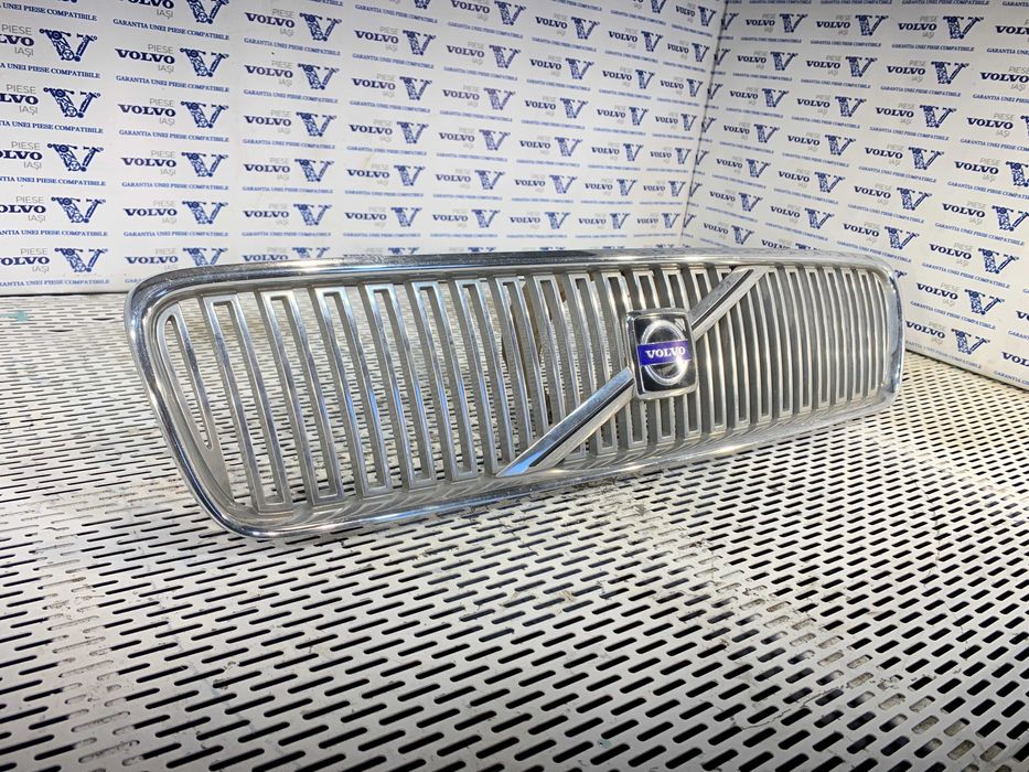 Grila bara fata Volvo V50 2004-2006