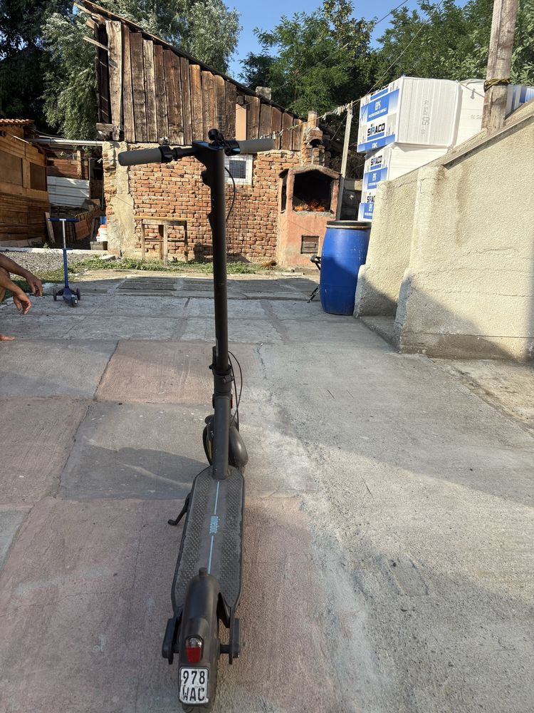 Ninebot G30 Max segway