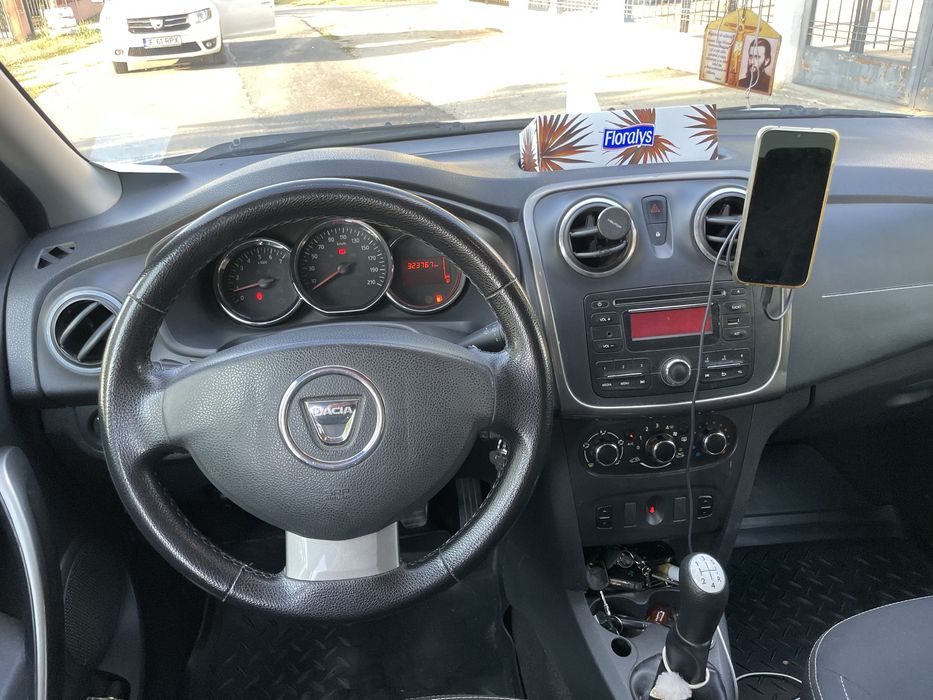 Dacia Logan 2015 ///1,2 benzina GPL