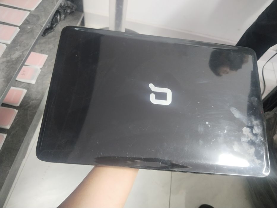 Notebook Compaq i3