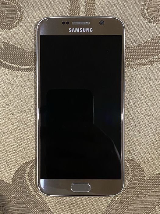 Samsung Galaxy S6 Gold 32GB – Отлично състояние