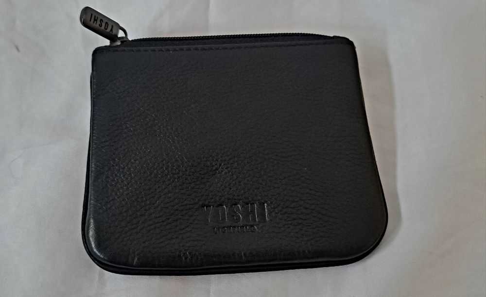 Portmoneu Yoshi din piele