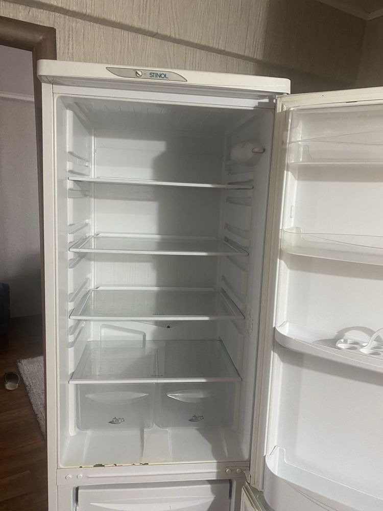 Холодильник б/у в рабочем состоянии
