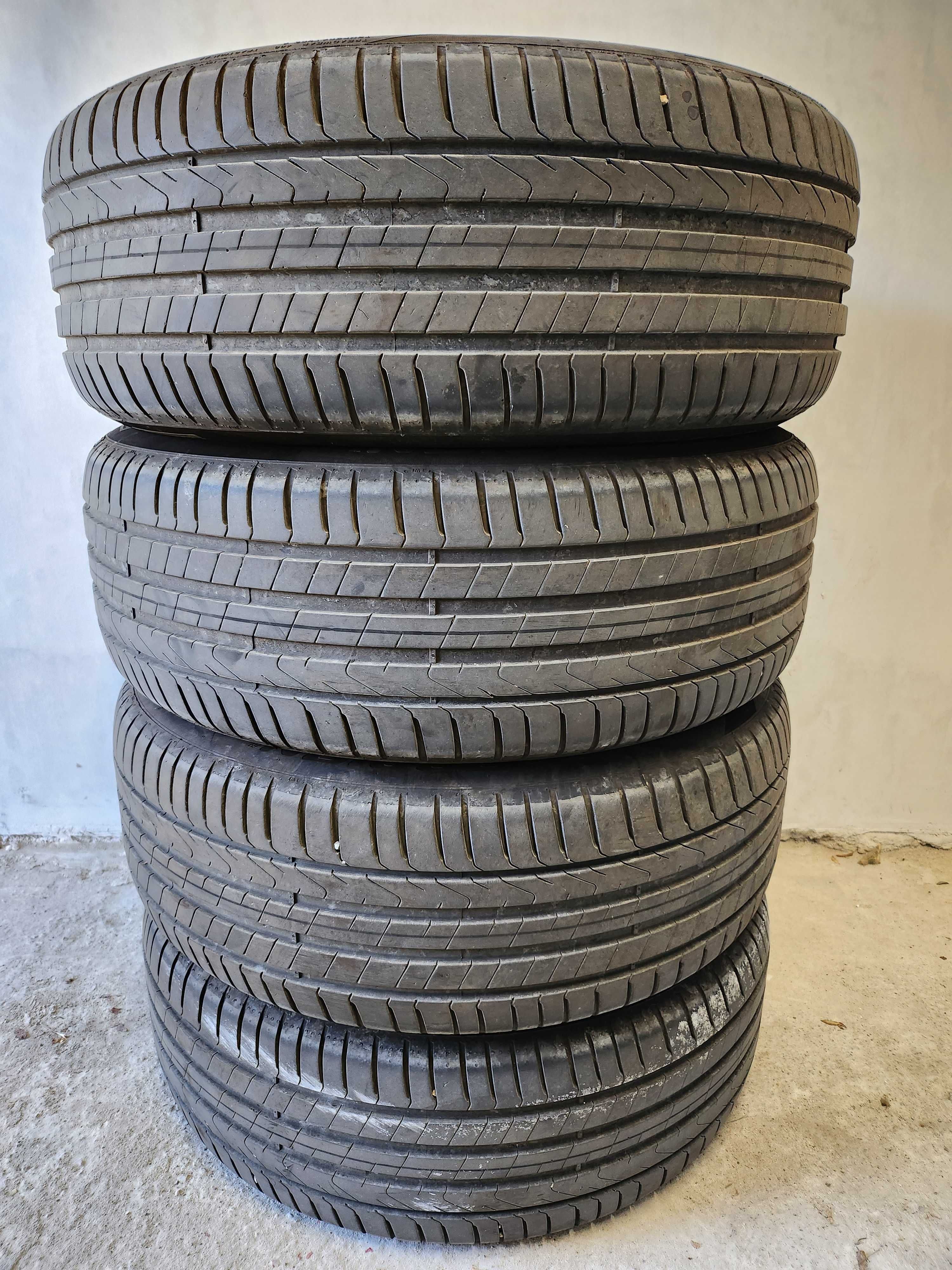 4 бр. летни гуми PIRELLI SCORPION 235 55 18 SUV