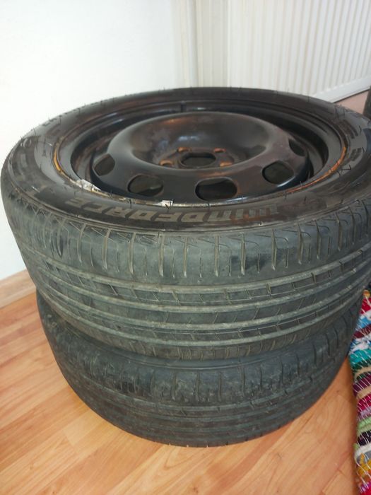 Vând 4 roți 5×100 R15