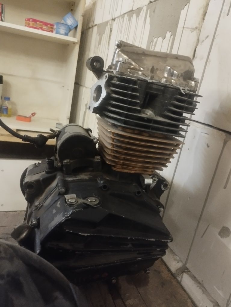 Мотор 250 куб продам