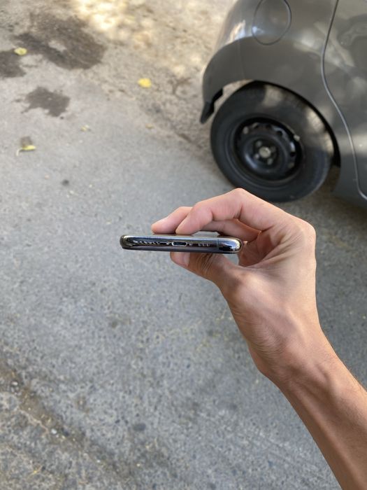 Iphone 11 pro orta xolatda
