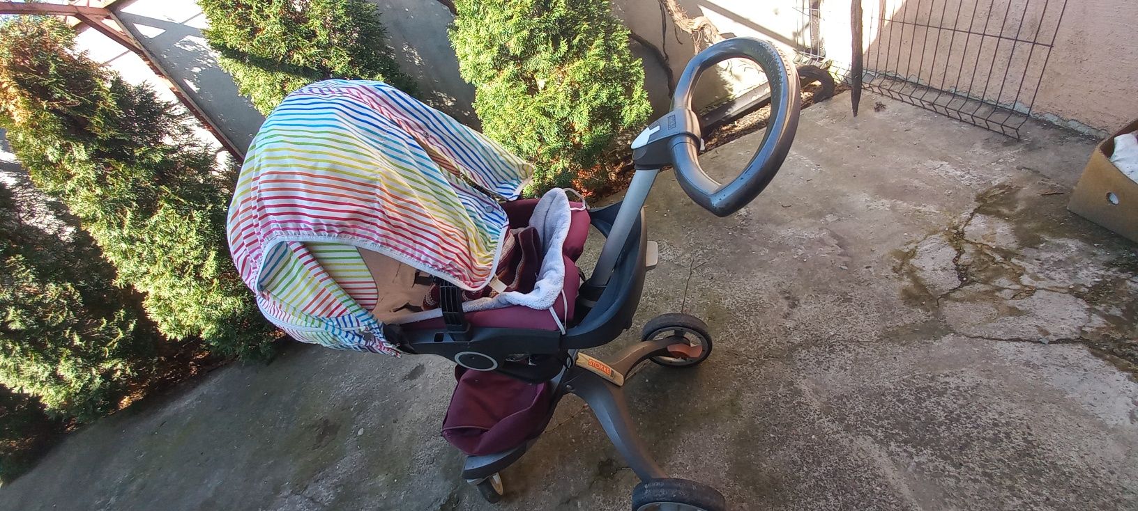 Детска количка Стокке