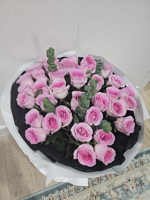 Букет роза свежий