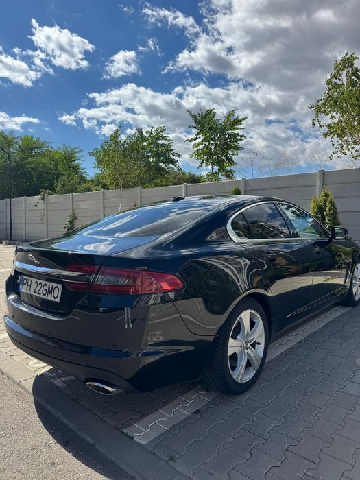 Jaguar xf 2012 proprietar km reali