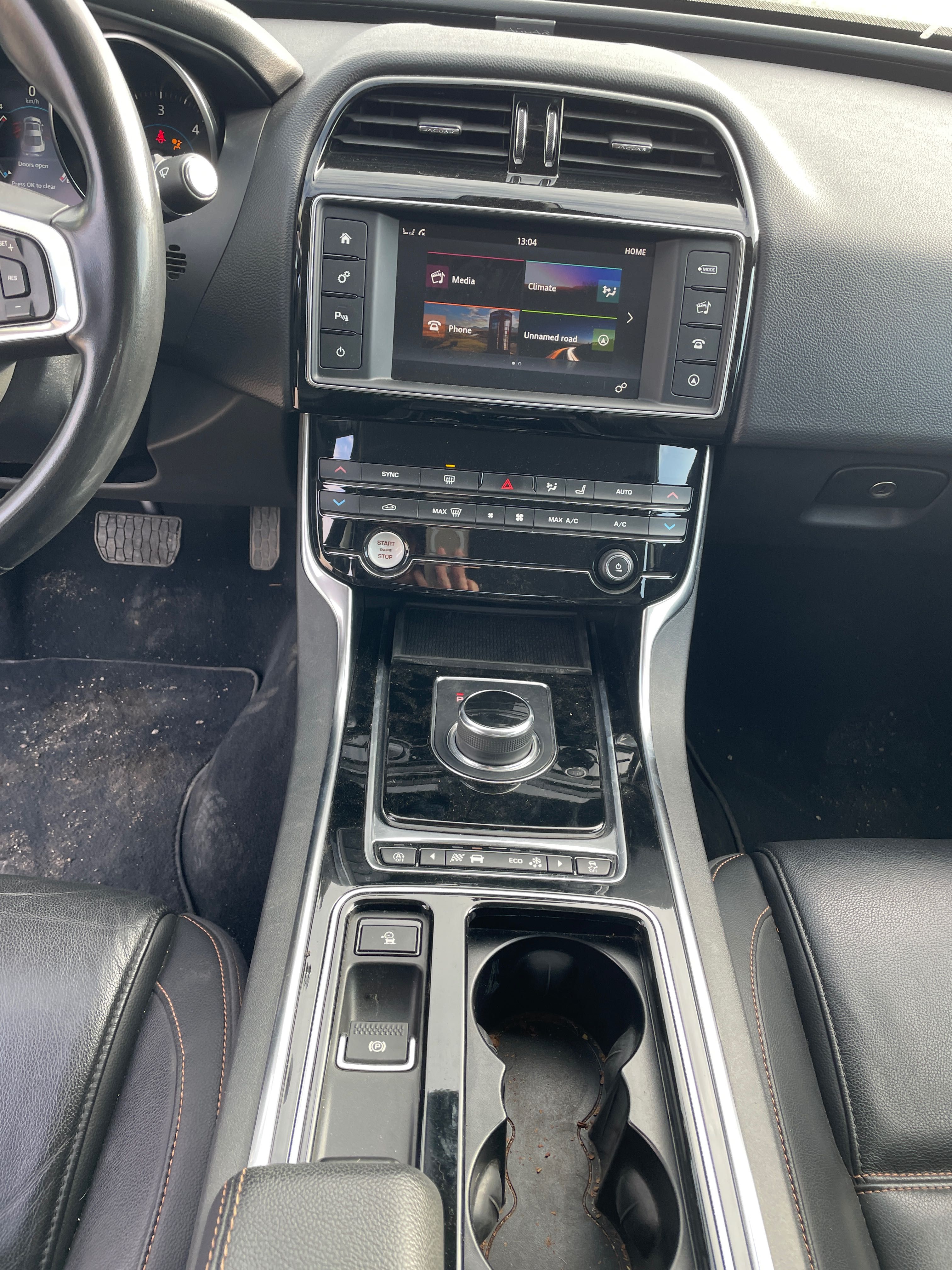 Jaguar XE 2.0 двигател 204DTD 180 кс., AWD автоматик, Ягуар XE
